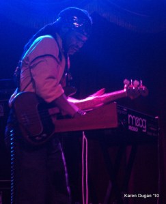 Clark Dark @ Brooklyn Bowl (04.02.10)