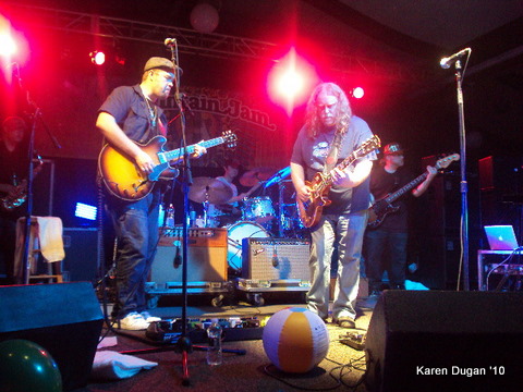 Warren Haynes and Eric Krasno @ Mountain Jam