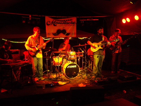 Keith Allen joins FunkUpOnYa stage