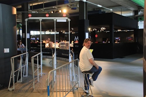 Leaving the tour, this is the entrance to Stravinsky Area. 