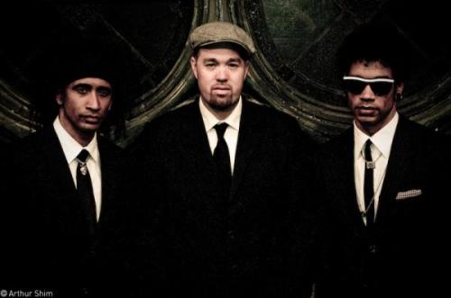 533135_10151519101992755_888486385_n